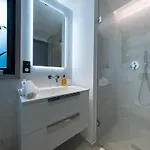 Apartamento De Luxe A Courchevel: 5 Chambres, Terrasse Et Service De Conciergerie - Fr-1-613a-37 *