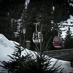 De Luxe A Courchevel: 5 Chambres, Terrasse Et Service De Conciergerie - Fr-1-613a-37 Apartamento