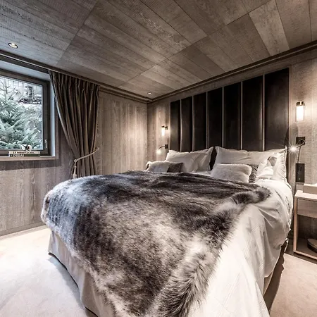 Apartamento De Luxe A Courchevel: 5 Chambres, Terrasse Et Service De Conciergerie - Fr-1-613a-37